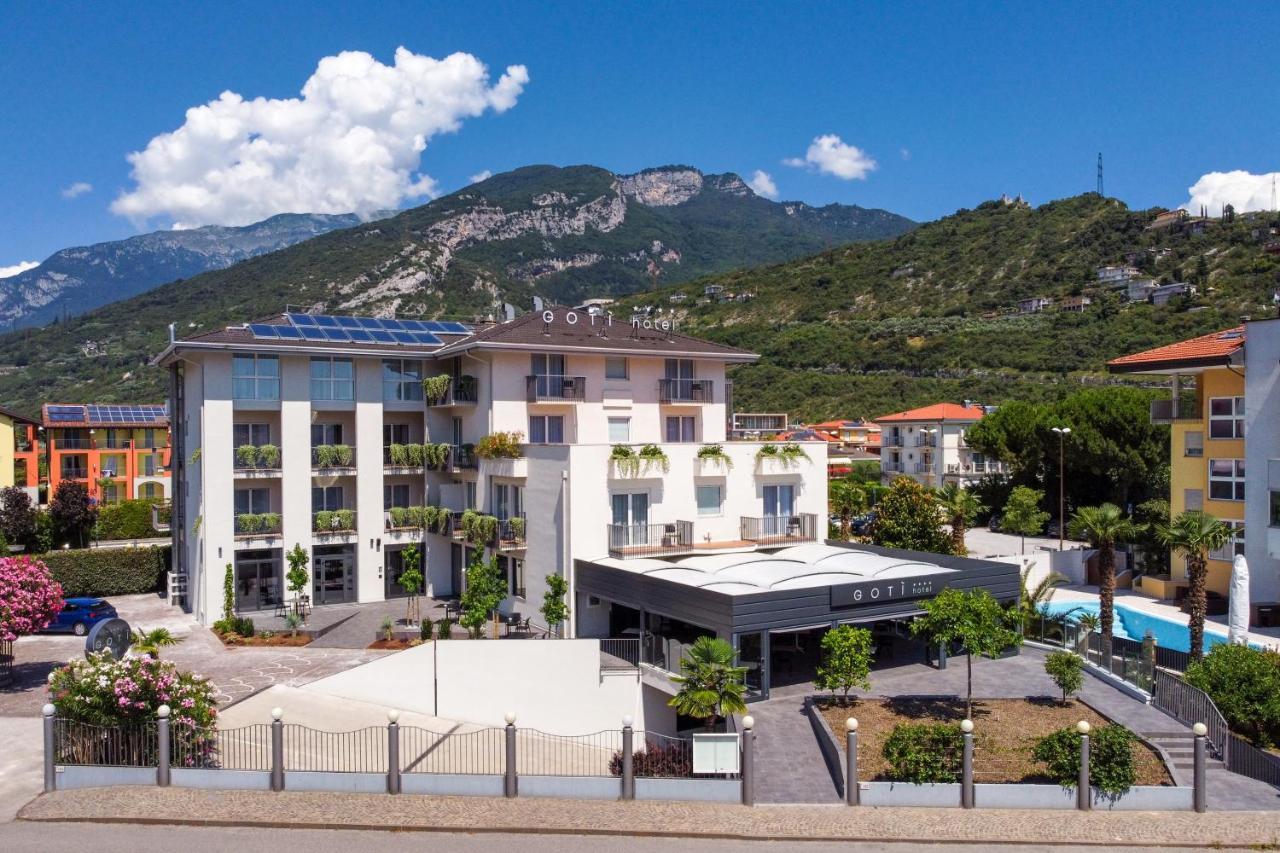 Goti Hotel Torbole Sul Garda Eksteriør billede