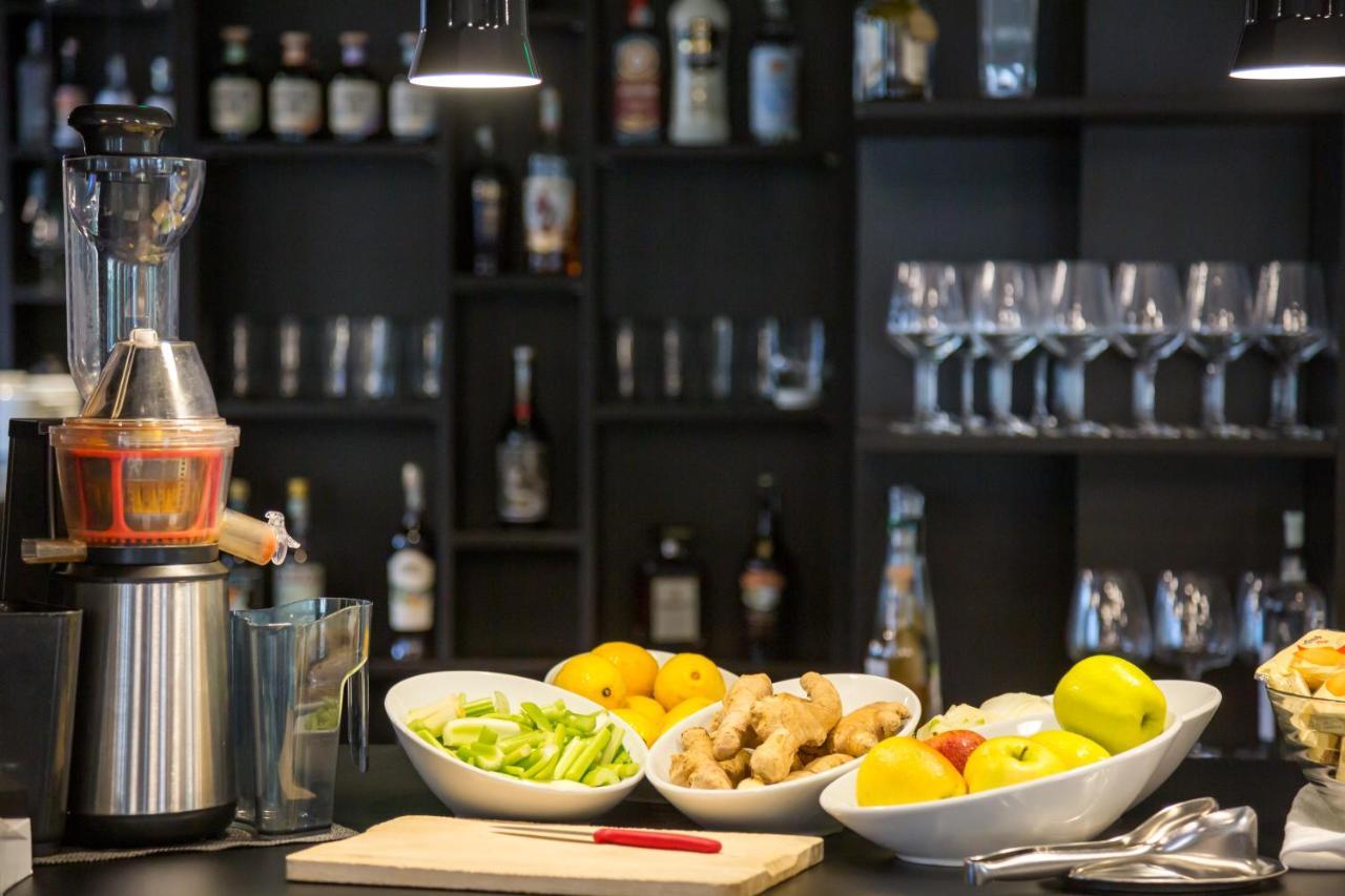 Goti Hotel Torbole Sul Garda Eksteriør billede