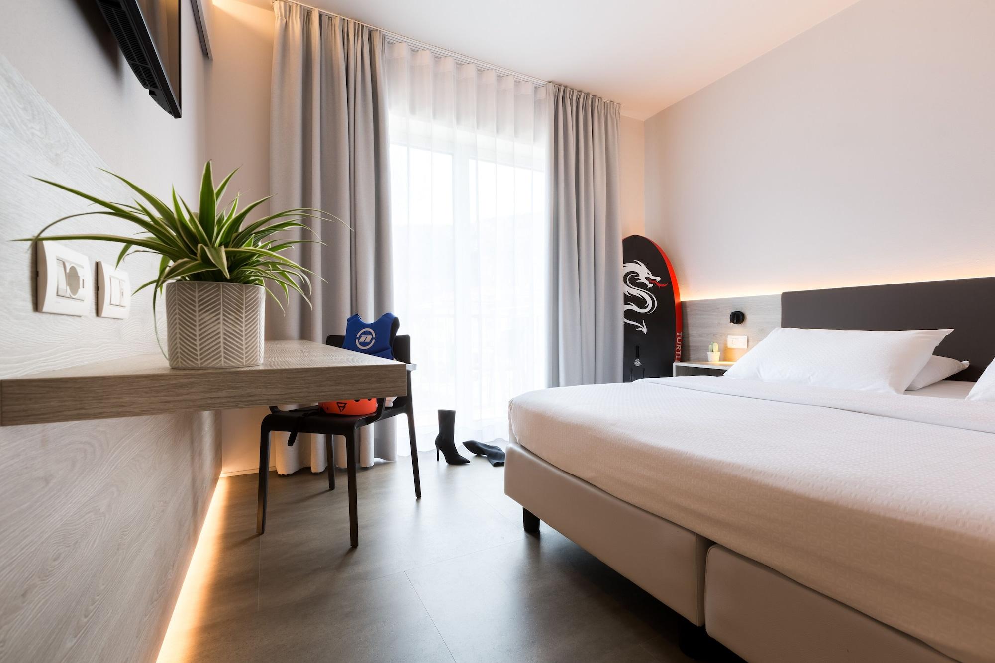 Goti Hotel Torbole Sul Garda Eksteriør billede